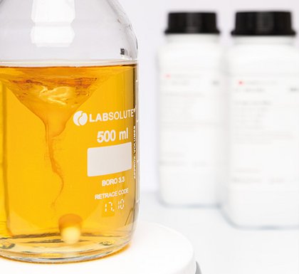 Biosolute Agarflaschen – gebrauchsfertige Agar-Lösungen für mikrobiologische Anwendungen und Zellkultur im Labor